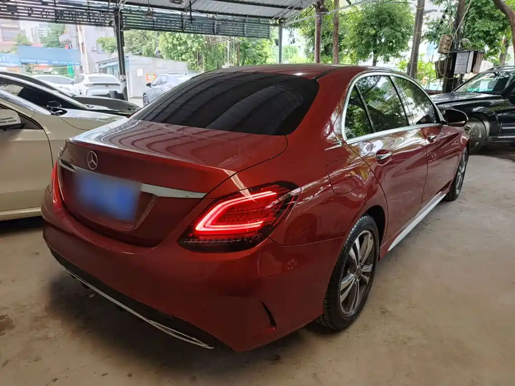 Mercedes-Benz C-Class 2020