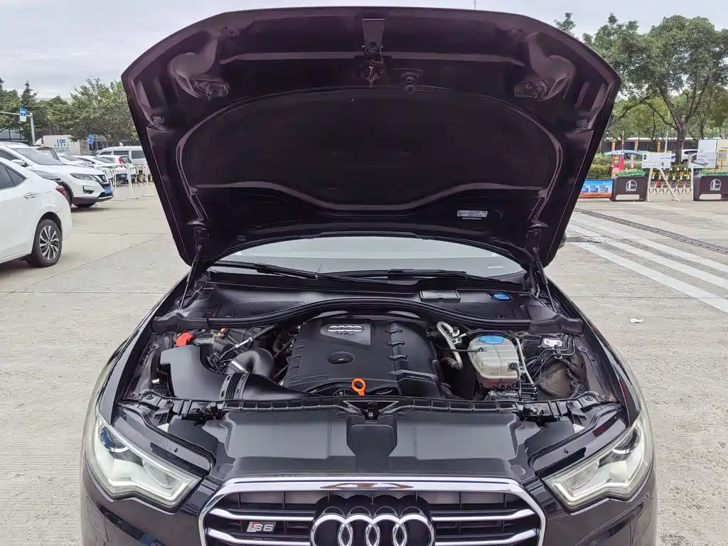 Audi A6L 2015 — фото 12