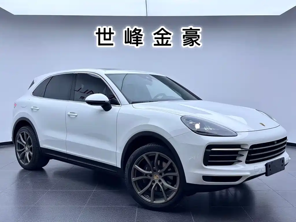 Porsche Cayenne 2021
