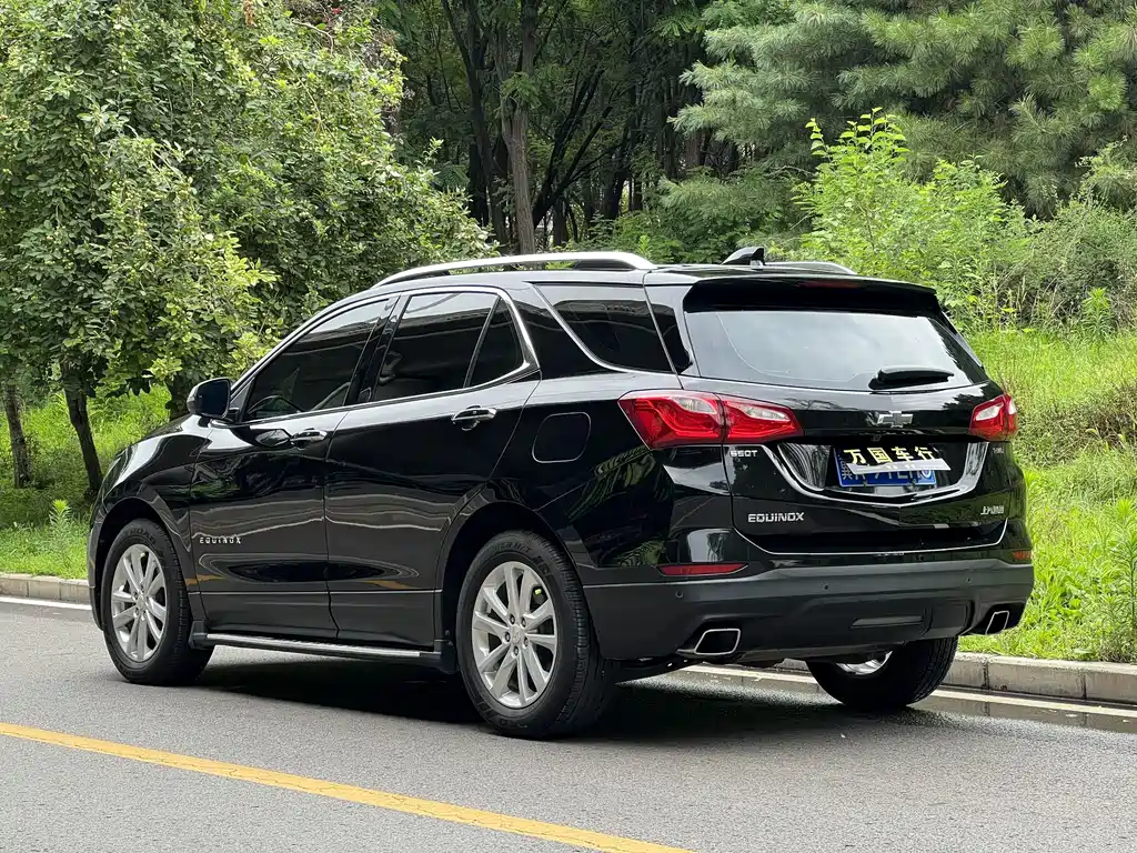Chevrolet Equinox 2018 — фото 9