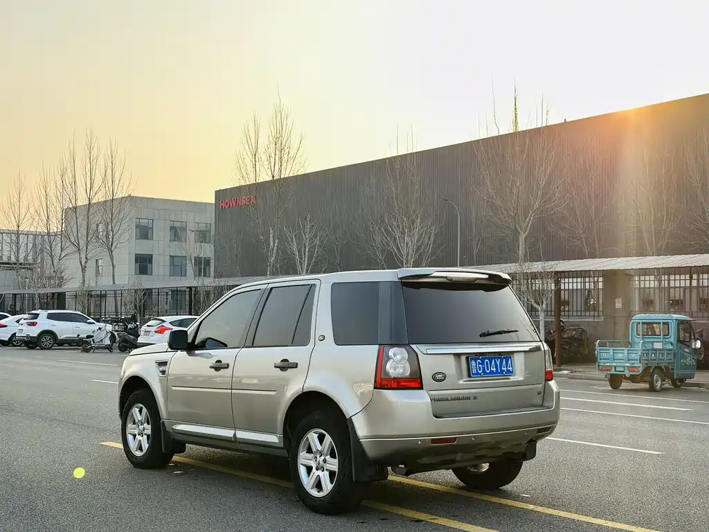 Land Rover Freelander 2 2011 — фото 4