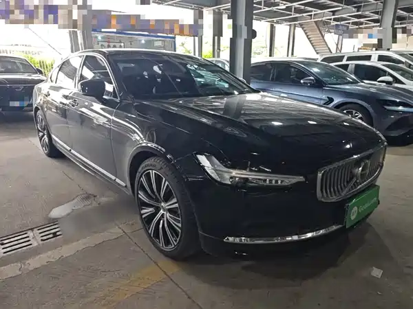 Volvo S90 2023
