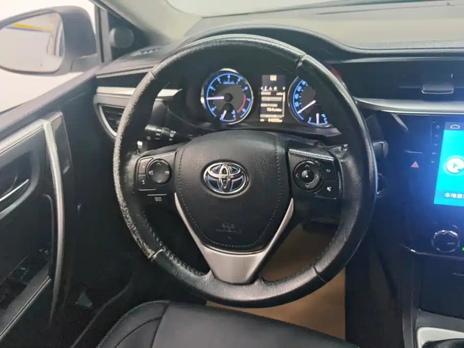 Toyota Corolla 2016 — фото 15