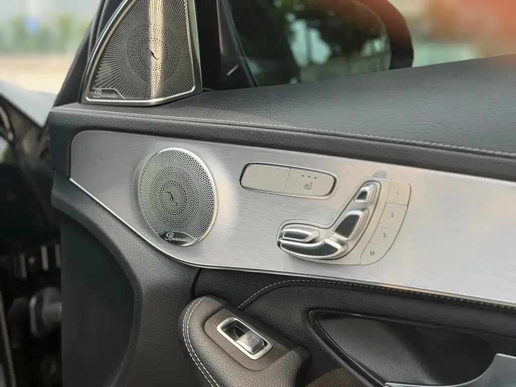 Mercedes-Benz C-Class AMG 2022 — фото 12