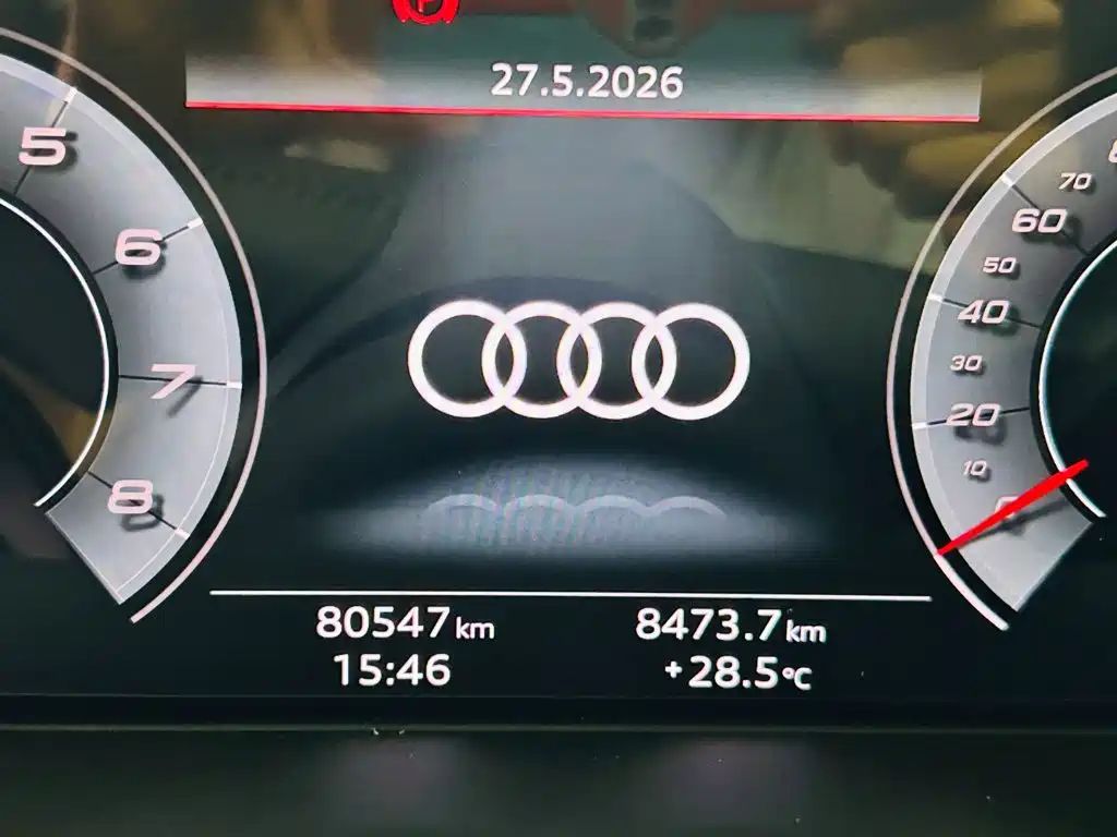Audi A4L 2021 — фото 16