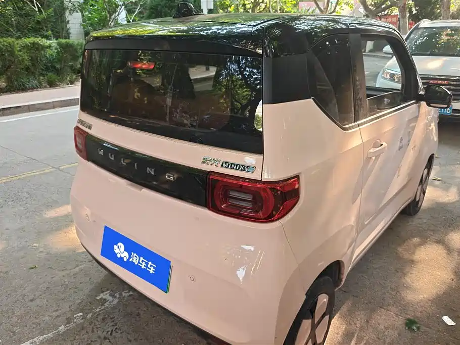 Wuling MINIEV 2022