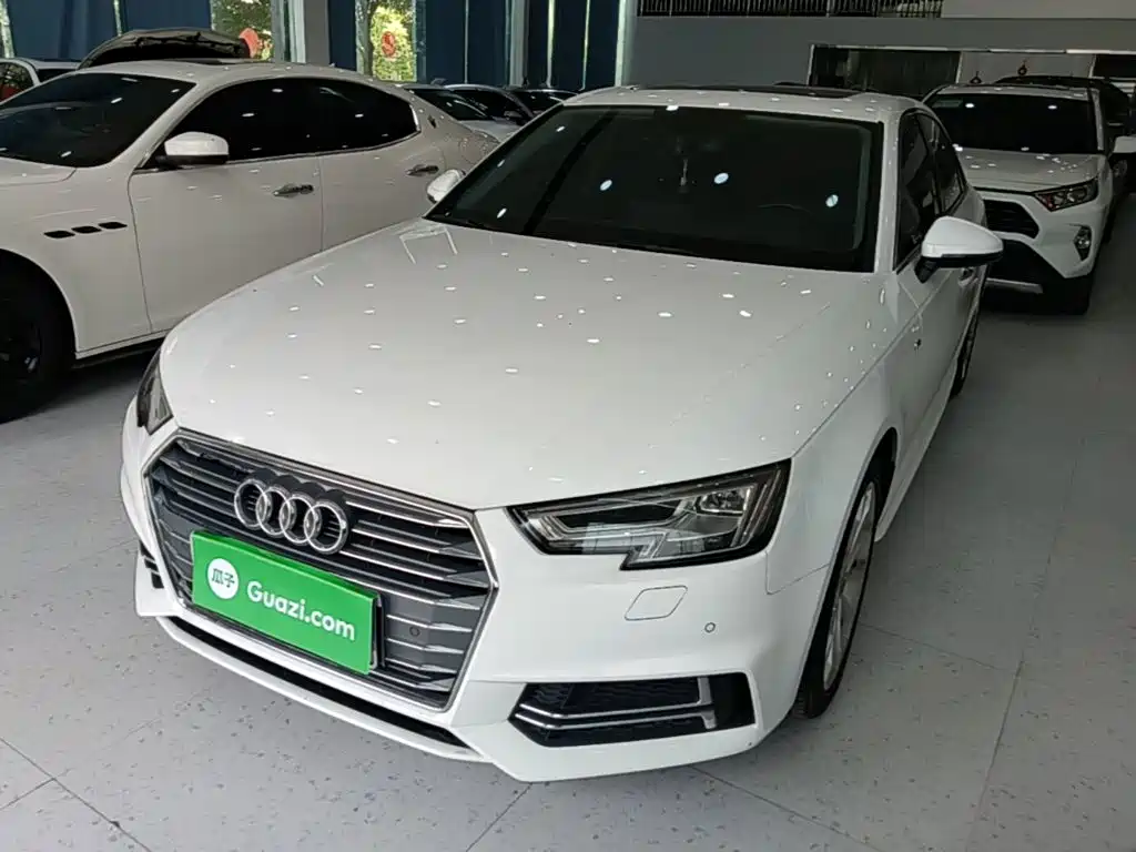 Audi A4L 2018