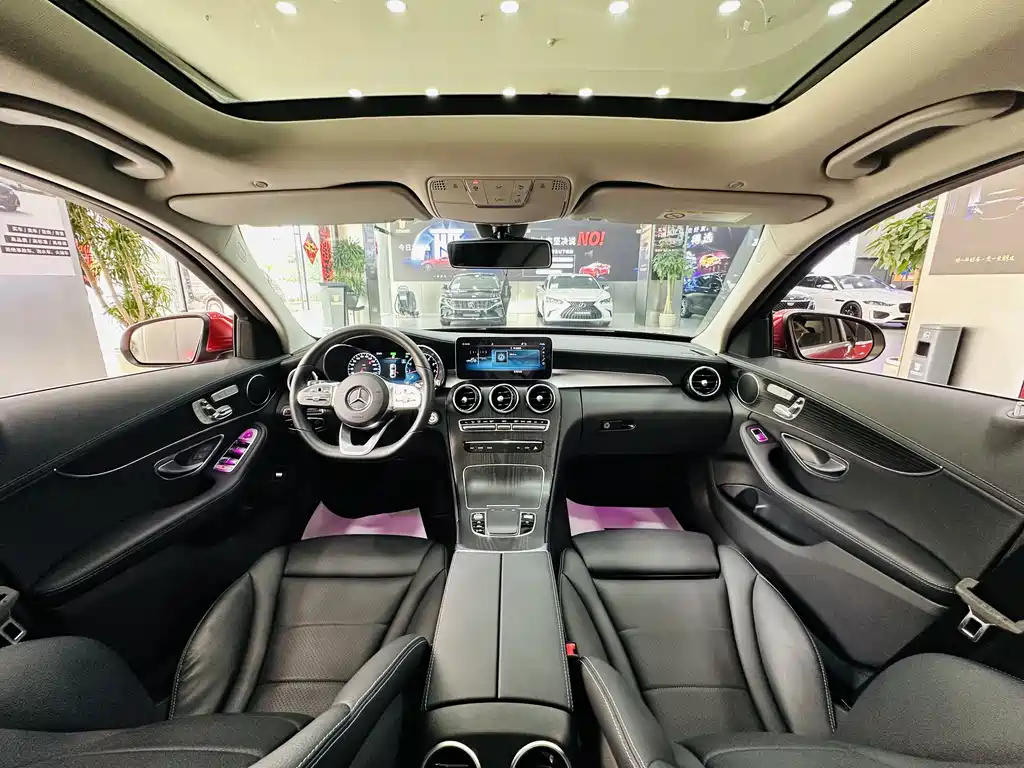 Mercedes-Benz C-Class 2021