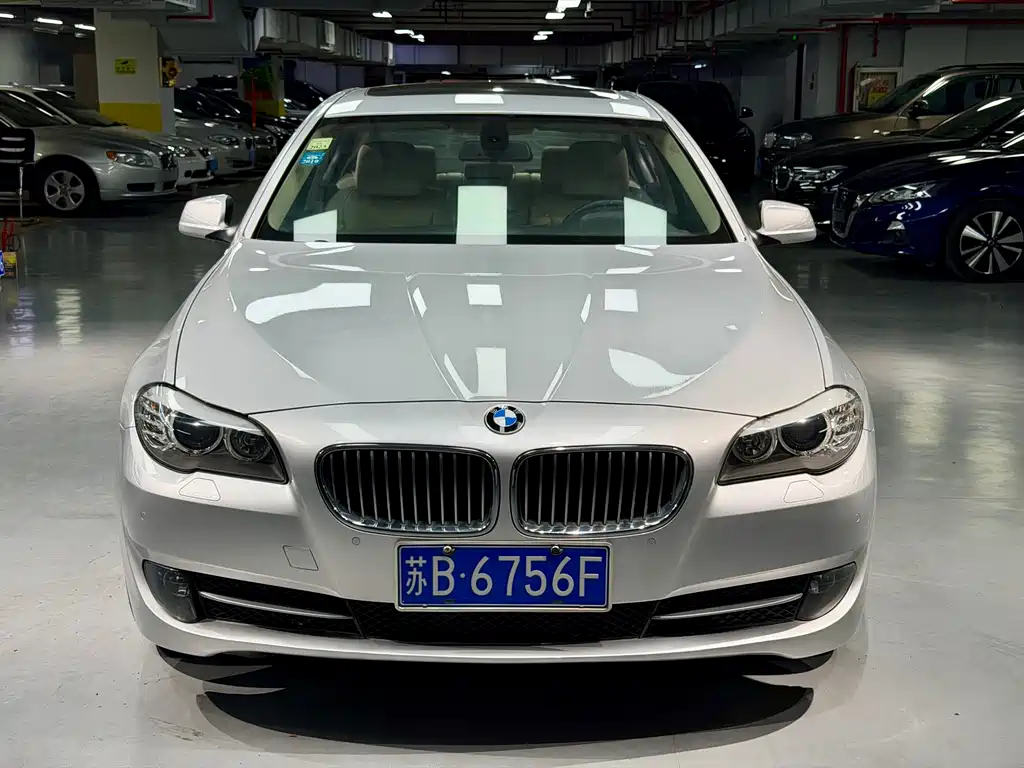BMW 5 Series 2011
