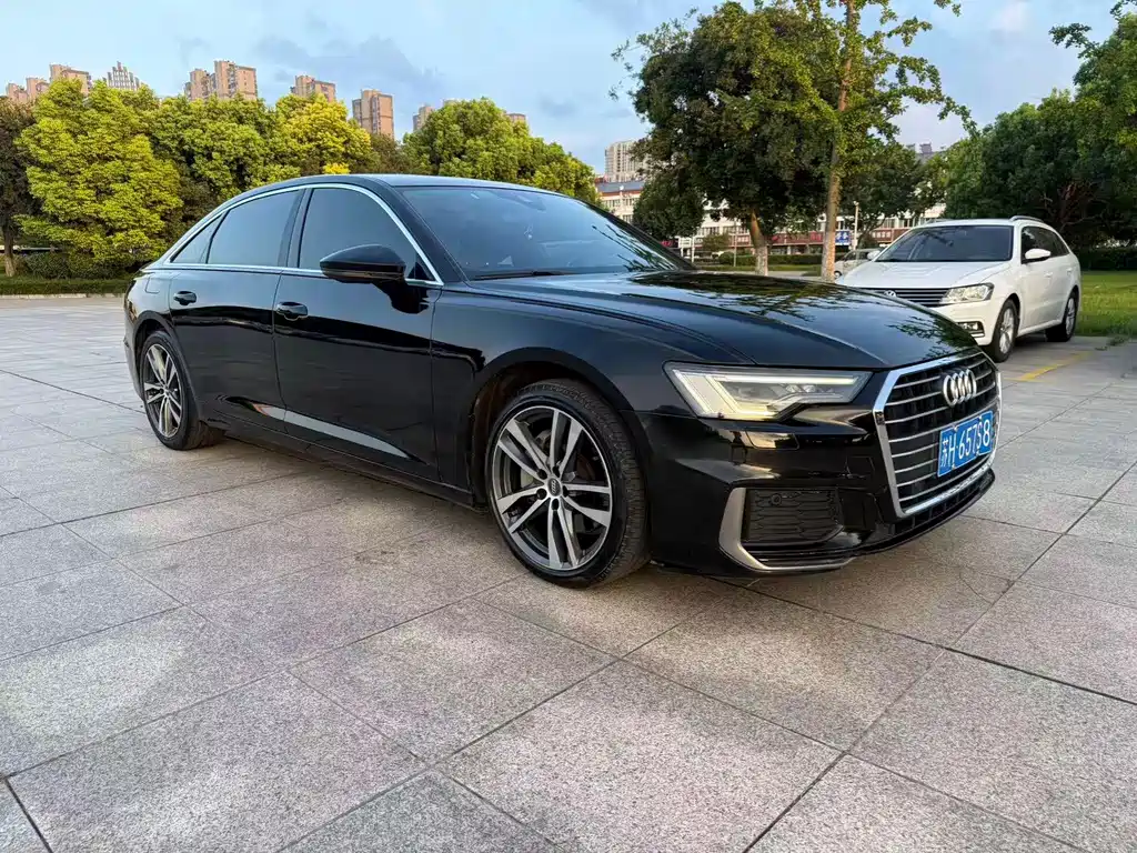 Audi A6L 2020 — фото 1