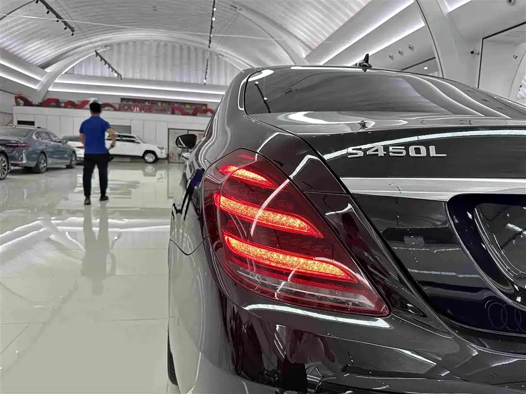 Mercedes-Benz S-Class 2020 — фото 35