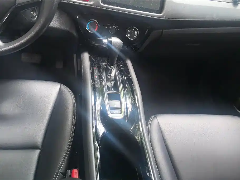 Honda Vezel 2018 — фото 16