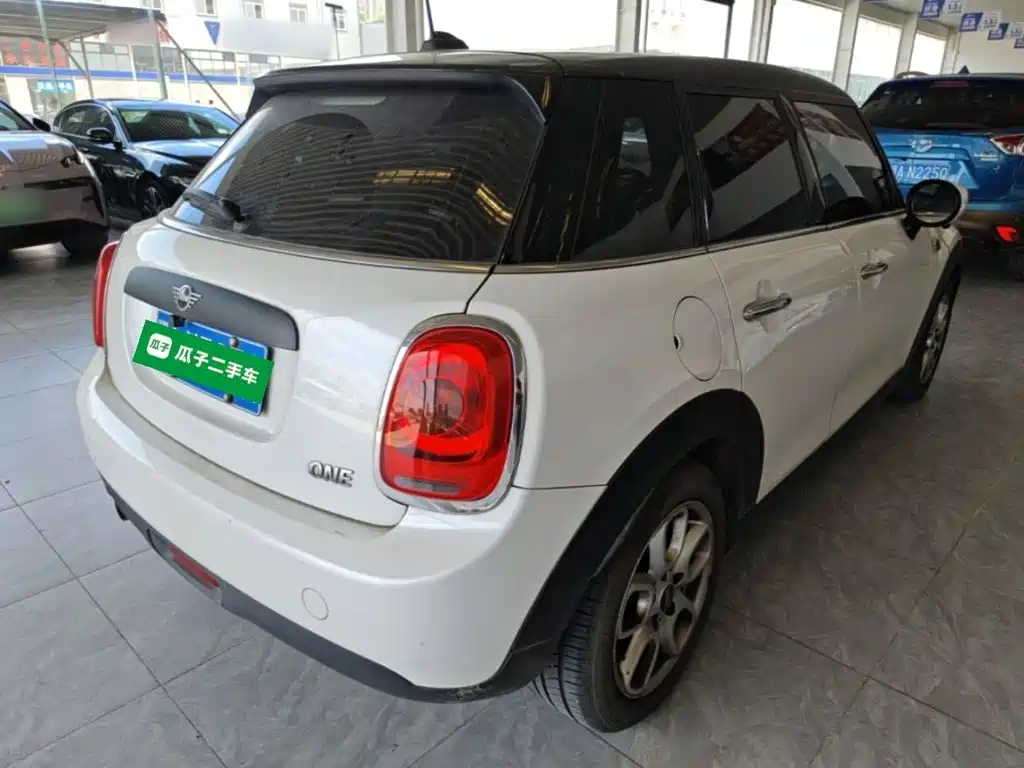 MINI Mini 2021