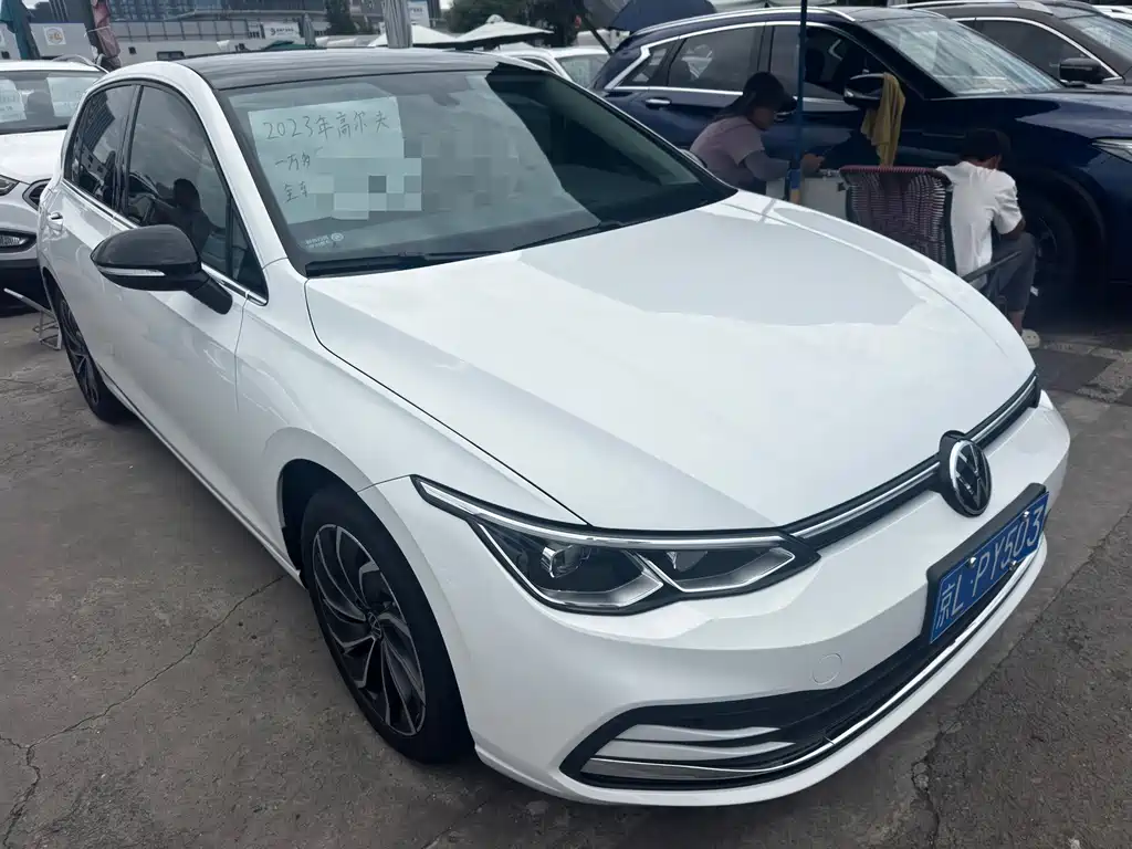 Volkswagen Golf 2023
