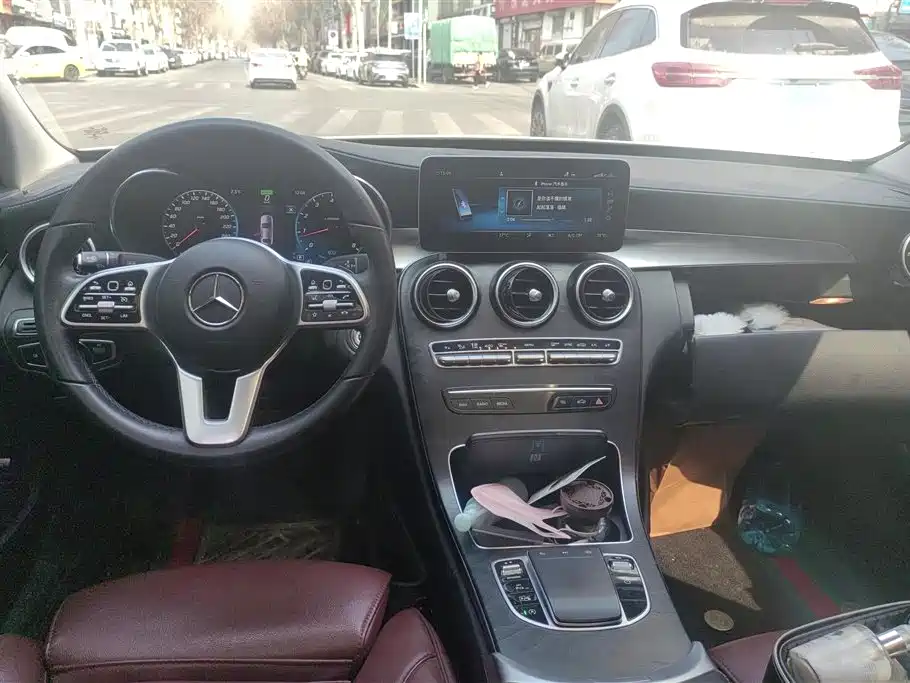 Mercedes-Benz C-Class 2019 — фото 12