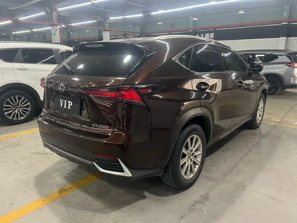 Lexus NX 2018