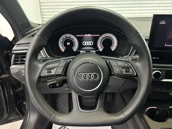 Audi A4L 2020