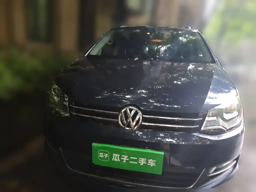 Volkswagen Sharan 2015 — фото 24