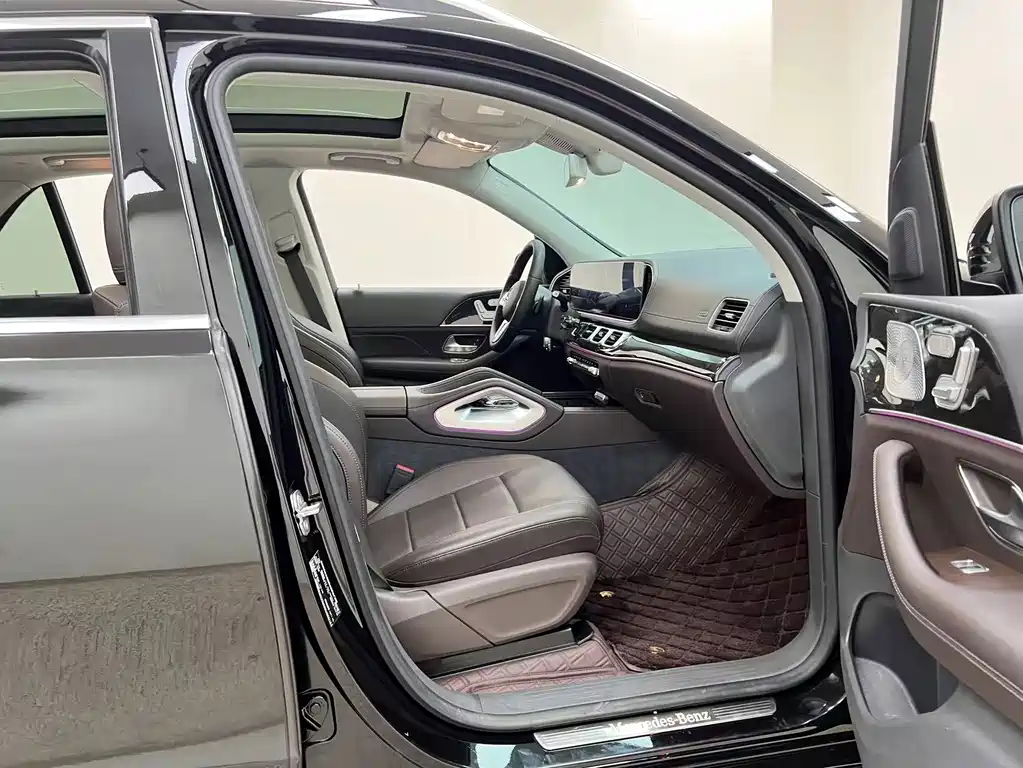Mercedes-Benz GLE 2020 — фото 15