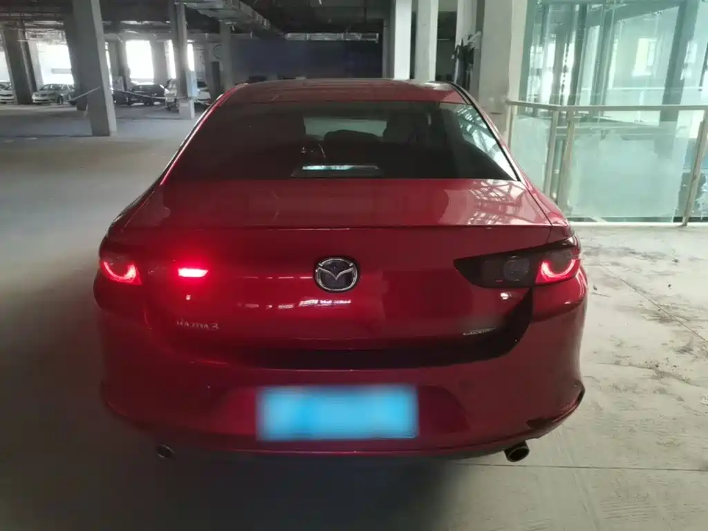 Mazda 3 Axela 2021