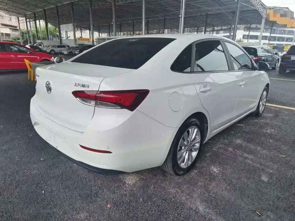 Buick Excelle 2021