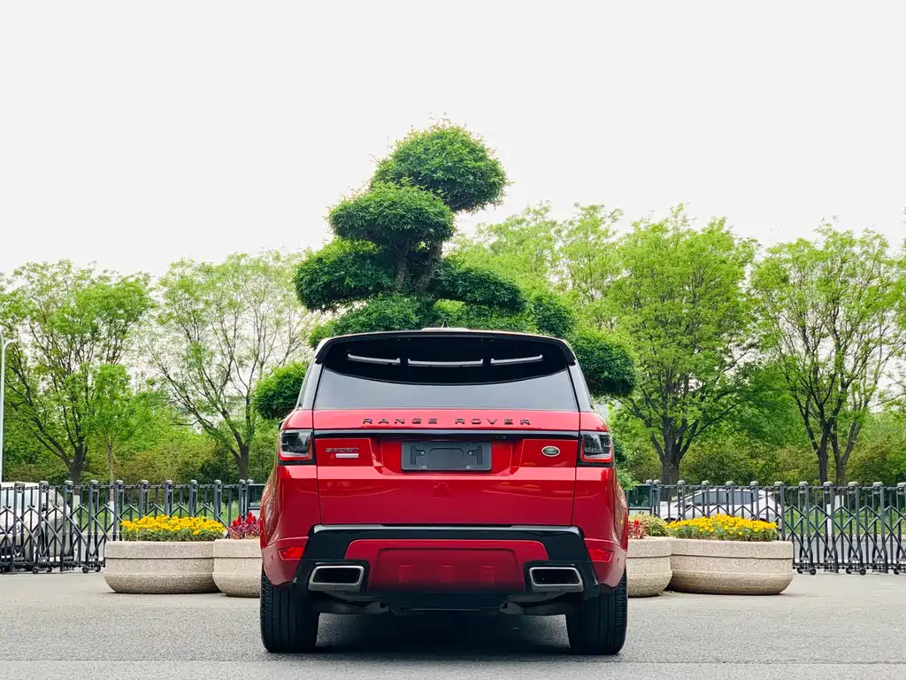 Land Rover Sport 2018 — фото 24