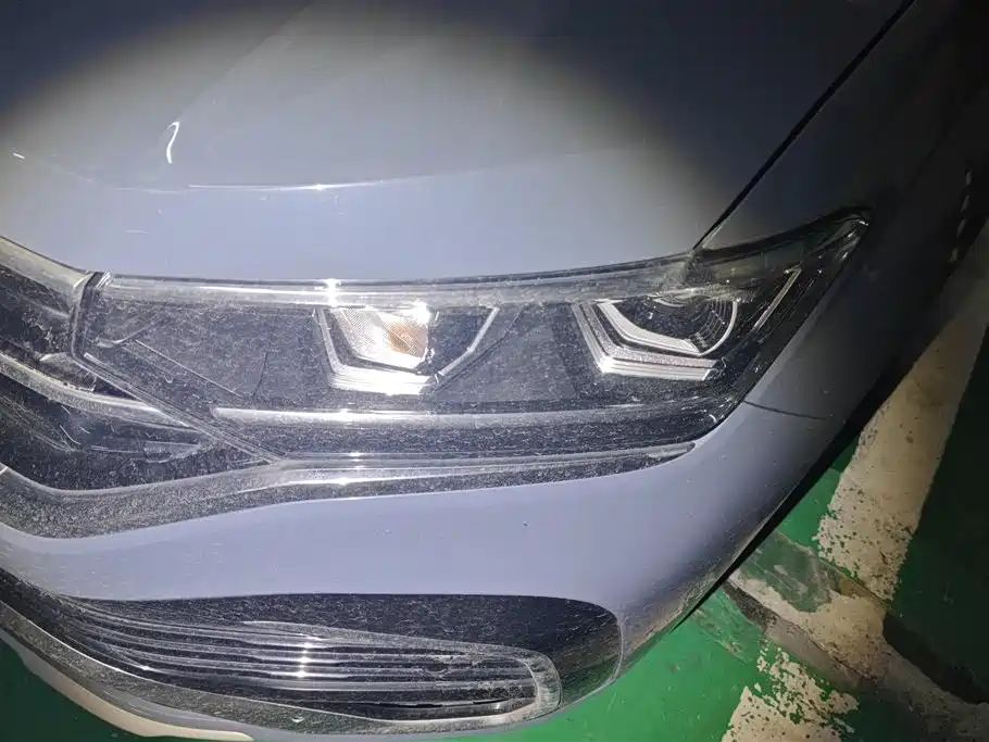 Volkswagen X 2022