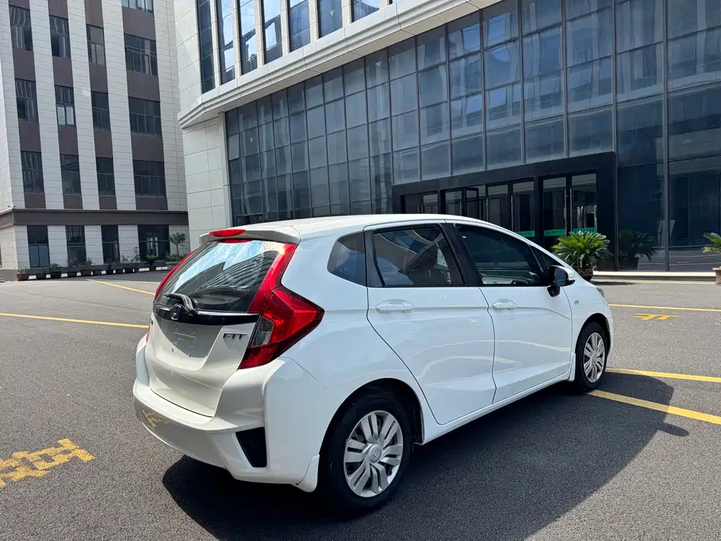 Honda Fit 2016