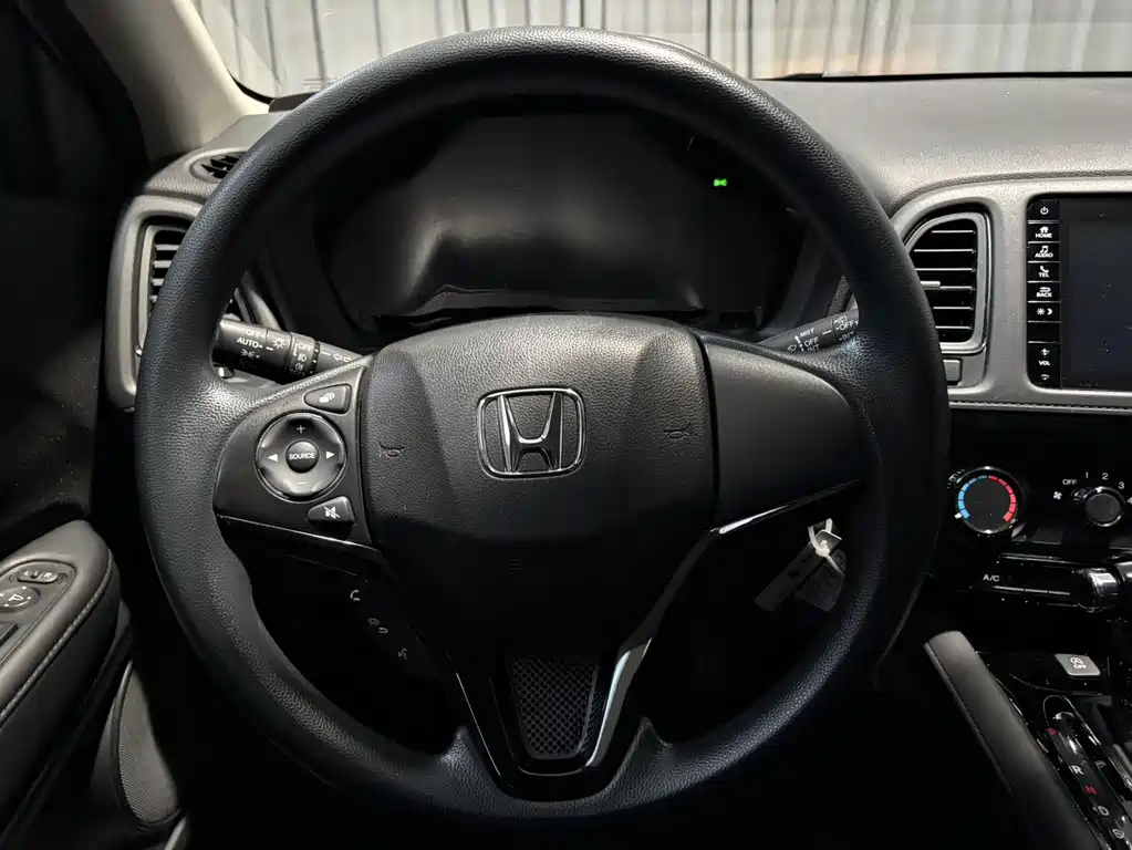 Honda Vezel 2022 — фото 11