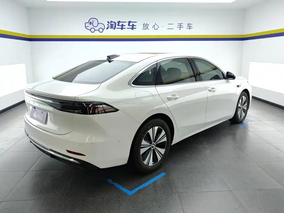 Geely Galaxy A7 EM 2025 — фото 3