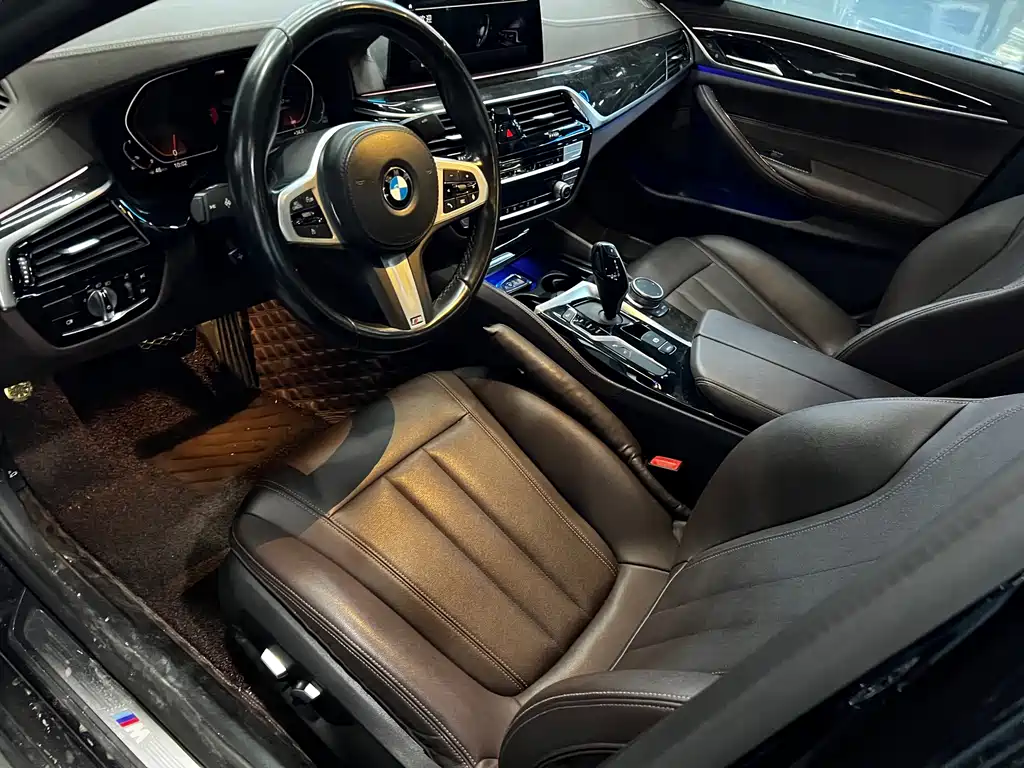 BMW 5 Series 2020