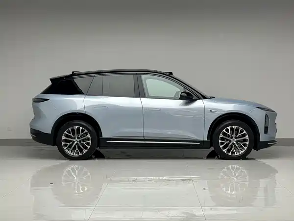 NIO ES6 2025