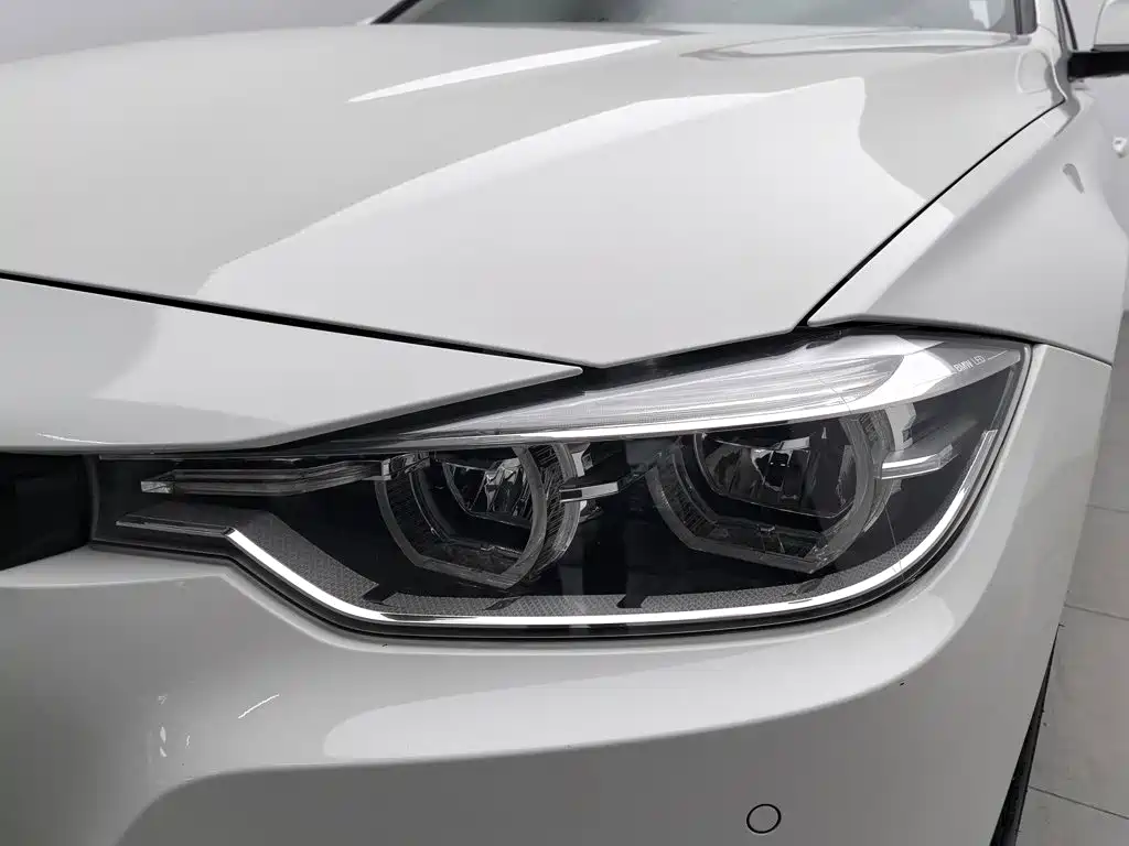 BMW 3 Series 2017