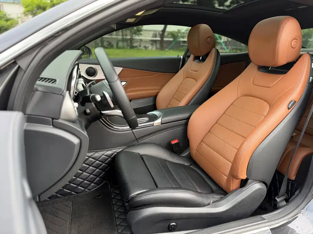 Mercedes-Benz C-Class 2021 — фото 10