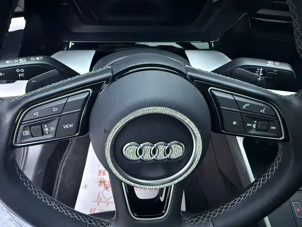 Audi A3 2023 — фото 20