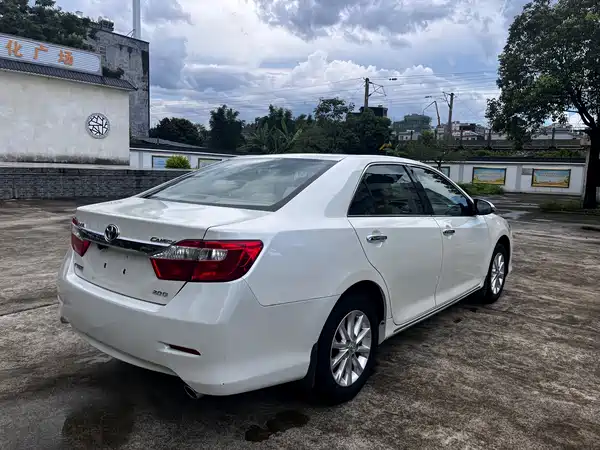 Toyota Camry 2014