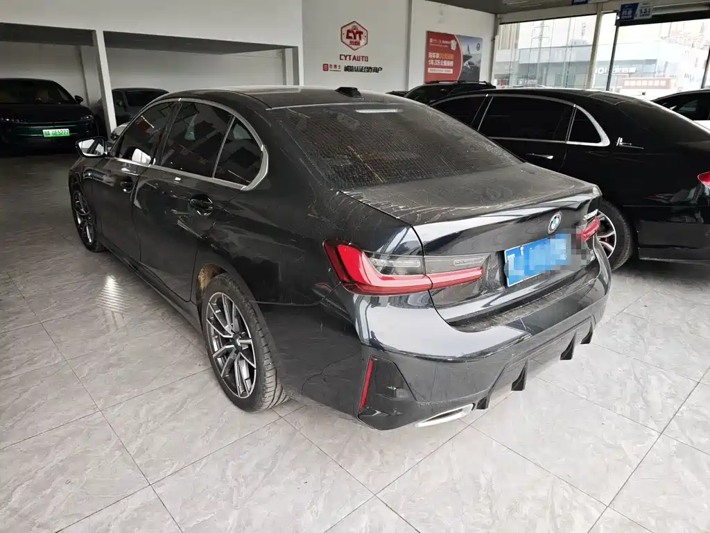 BMW 3 Series 2025
