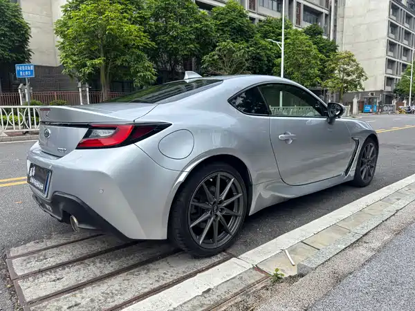 Subaru BRZ 2022