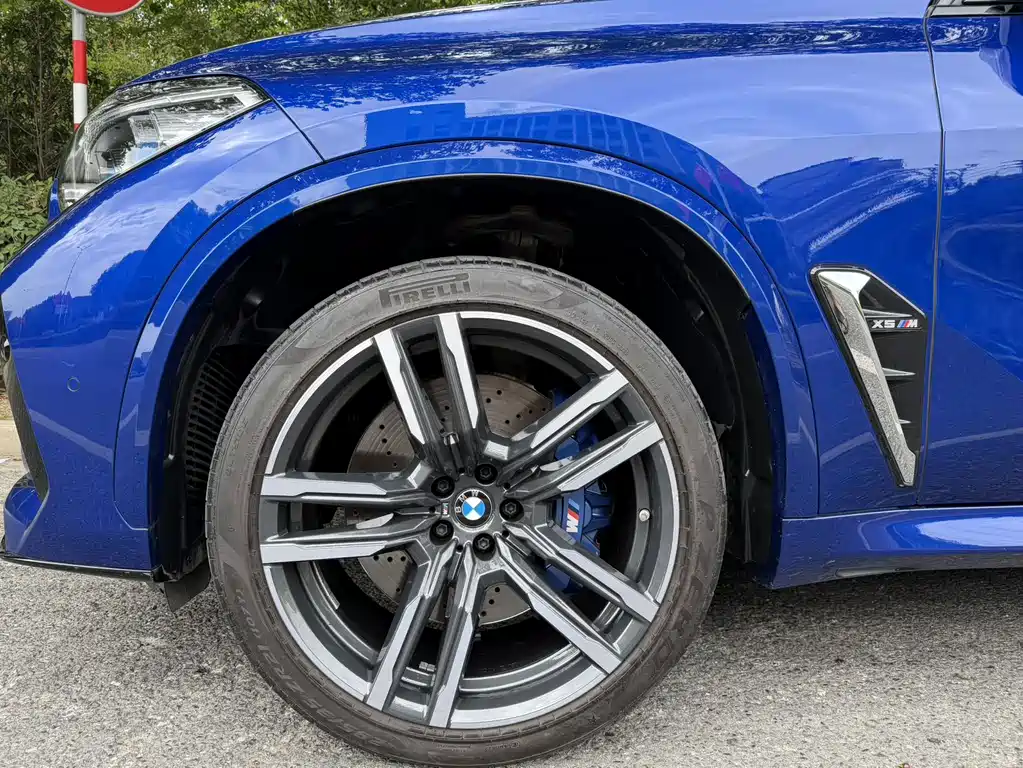 BMW X5 M 2021 — фото 4
