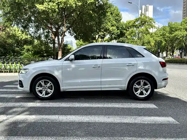 Audi Q3 2016