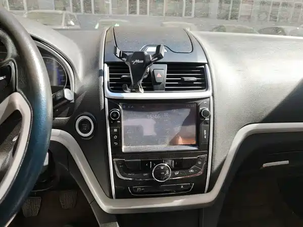 Geely Emgrand 2017