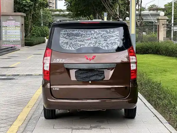 Wuling Hongguang 2019