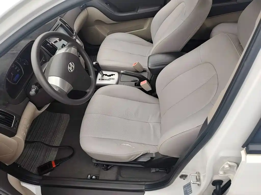 Hyundai Joyful 2015 — фото 15