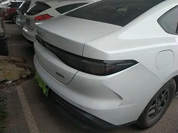 BYD Seal 05 DM-i 2025