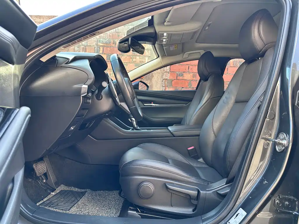 Mazda 3 Angkesela 2021