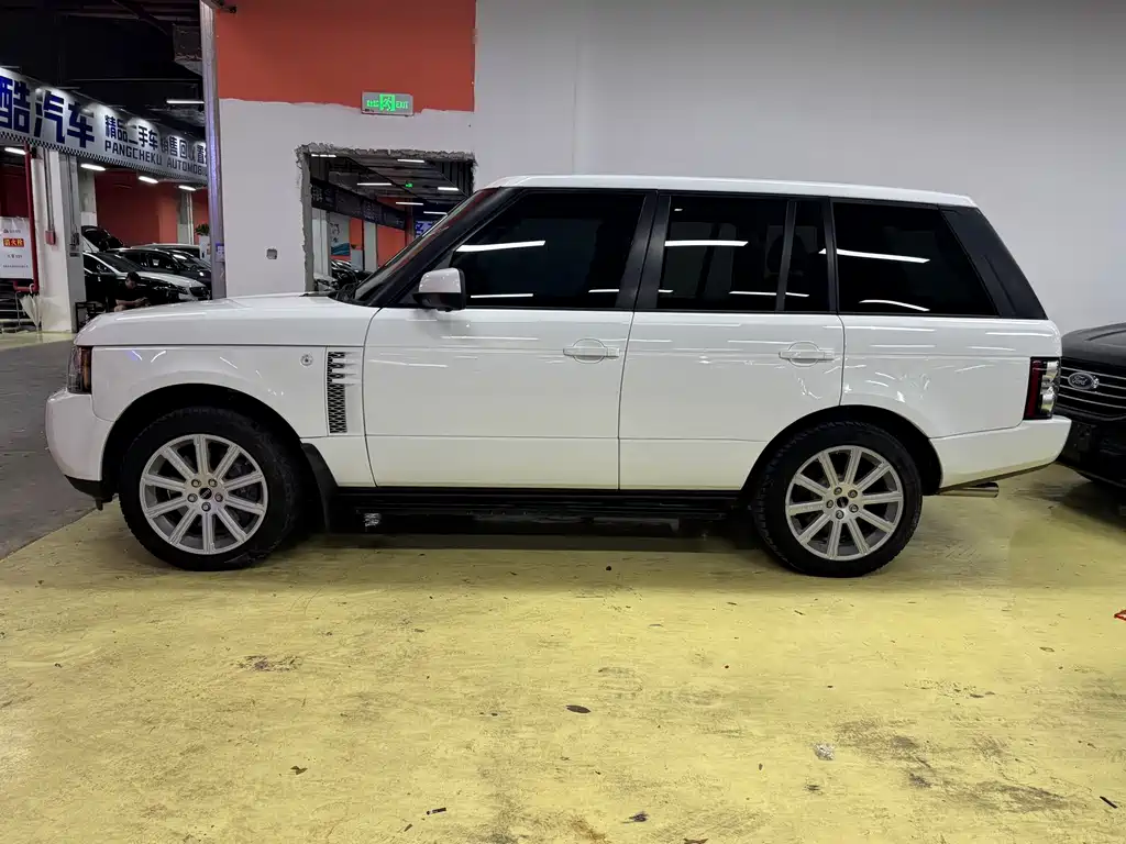 Land Rover Range Rover 2012 — фото 27