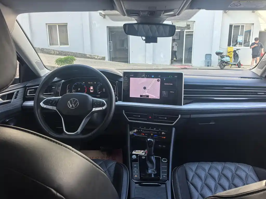 Volkswagen Sagitar 2023