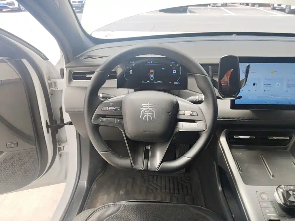 BYD Qin PLUS 2025 — фото 11