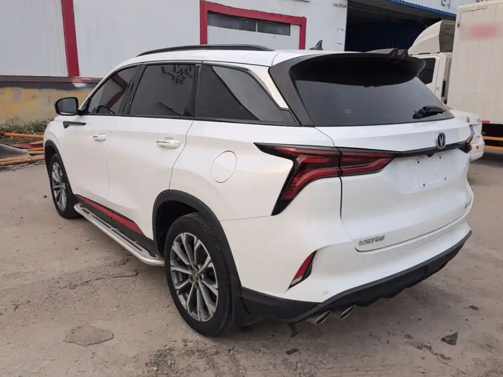 Changan CS75PLUS 2022 — фото 23