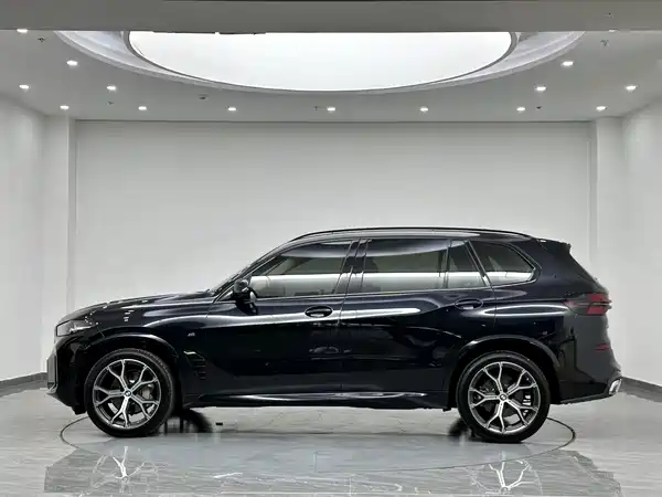 BMW X5 2025